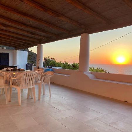 הוילה Pollara Casa Vacanze Lino E Iolanda מראה חיצוני תמונה