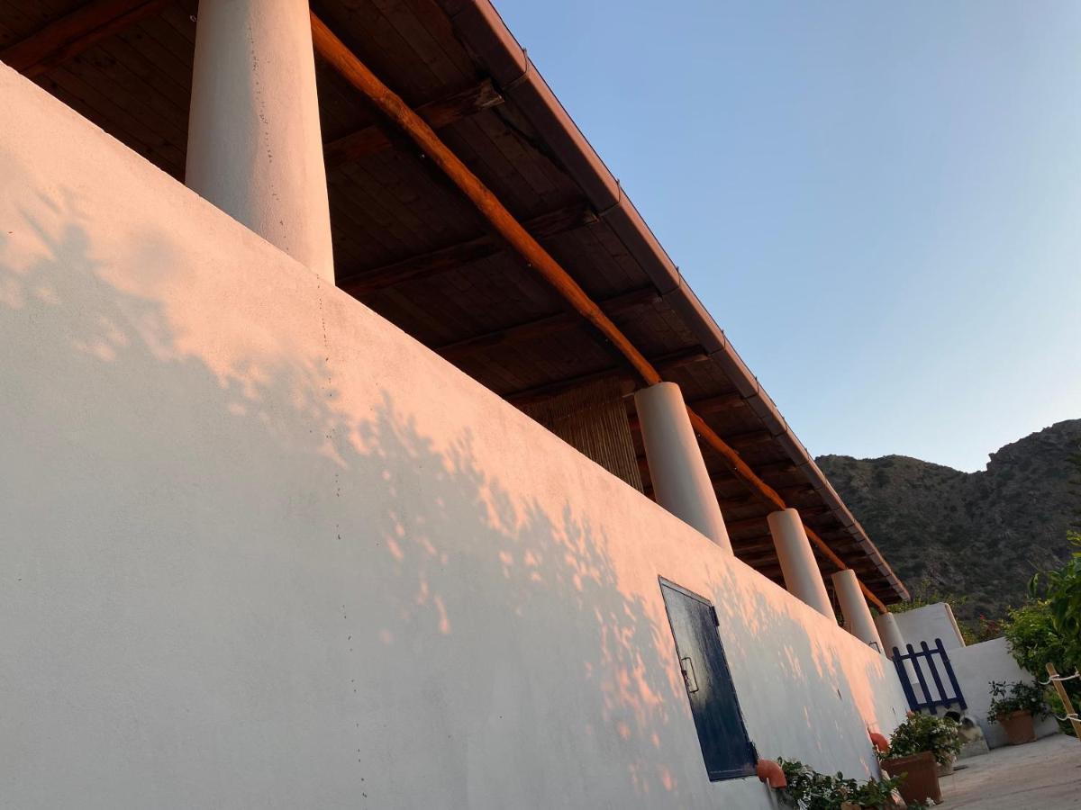 הוילה Pollara Casa Vacanze Lino E Iolanda מראה חיצוני תמונה