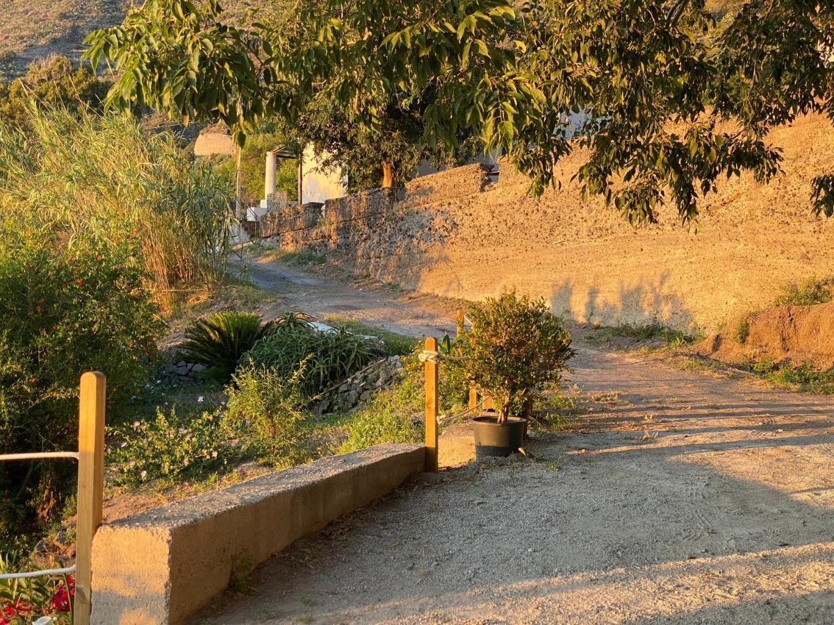 הוילה Pollara Casa Vacanze Lino E Iolanda מראה חיצוני תמונה